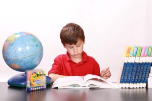 boy, reading, studying-286240.jpg